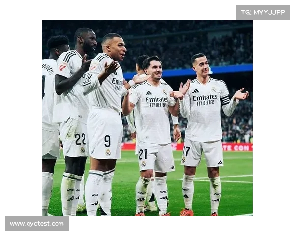 热刺、曼联与拜仁争夺小基耶萨，尤文图斯今夏或失核心球员(曼联和尤文图斯关系)